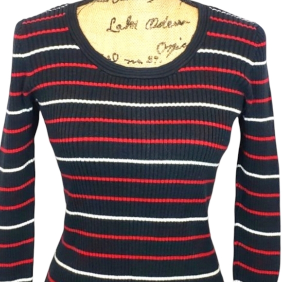 NY&Co Ribbed Knit Crew Neck Sweater - Picture 2 of 3